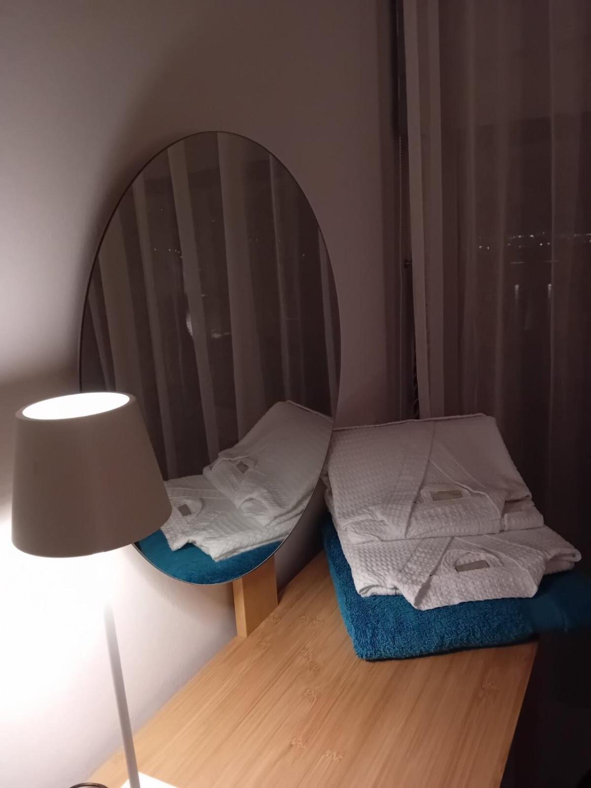 Artemisia Malibu Style Town House Sleep 6 Villa *