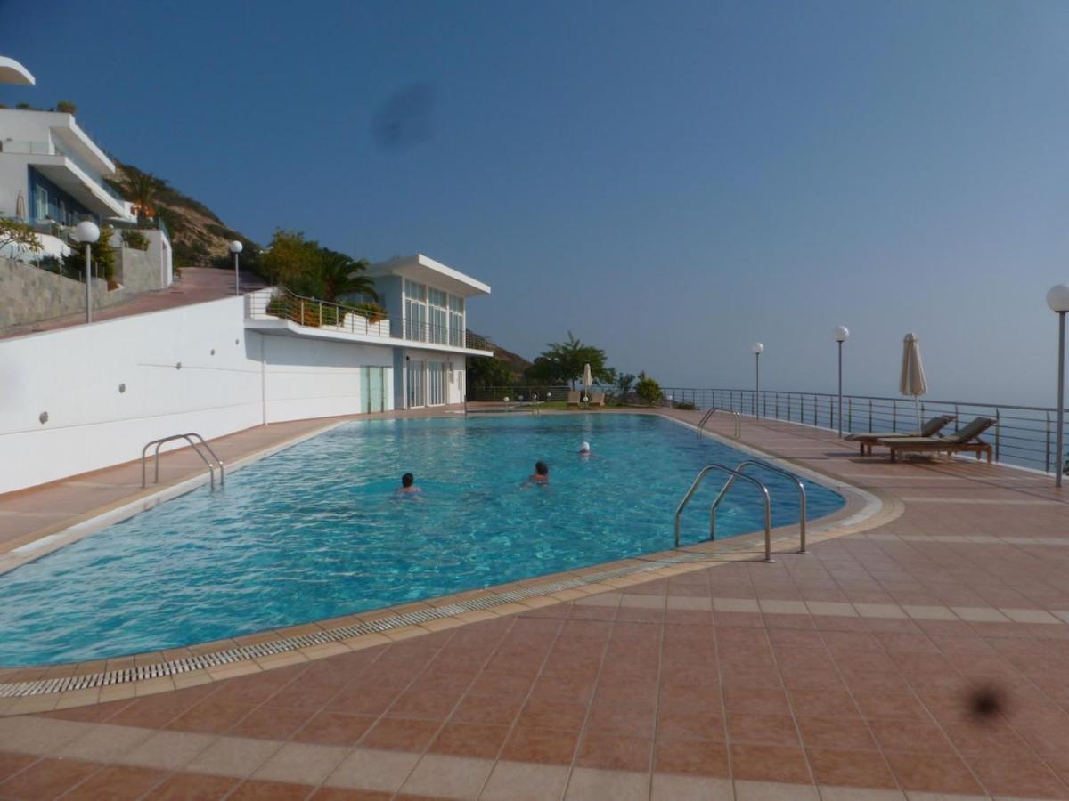 Artemisia Malibu Style Town House Sleep 6 Villa